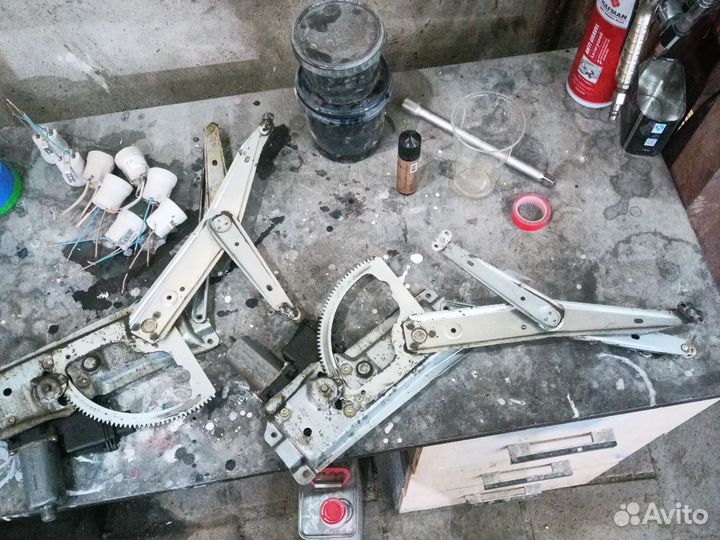 Стеклоподъемник