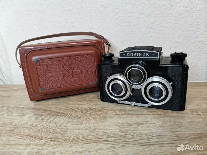 Фотоаппарат Спутник СССР 1960е пленочный