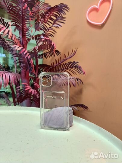 Чехол на iPhone 11