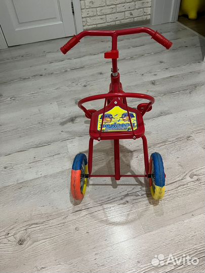 Велосипед детский трехколесный