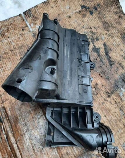 Корпус воздушногo фильтра Peugeot 307 рест. 2006