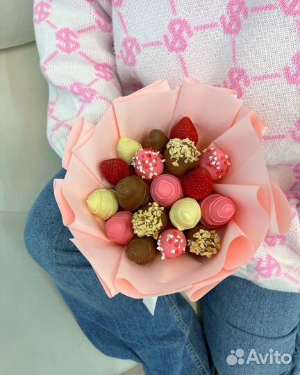 Букет из клубники в шоколаде