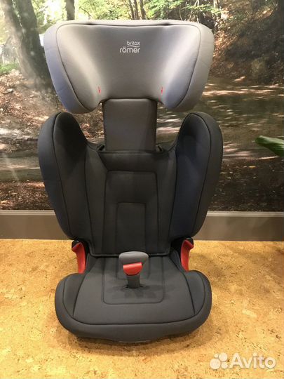 Детское автокресло Britax Römer kidfix² R