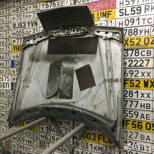 Капот Мерседес 124 с 1984 до 1992 дефект лака