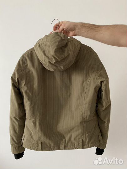 Куртка горнолыжная