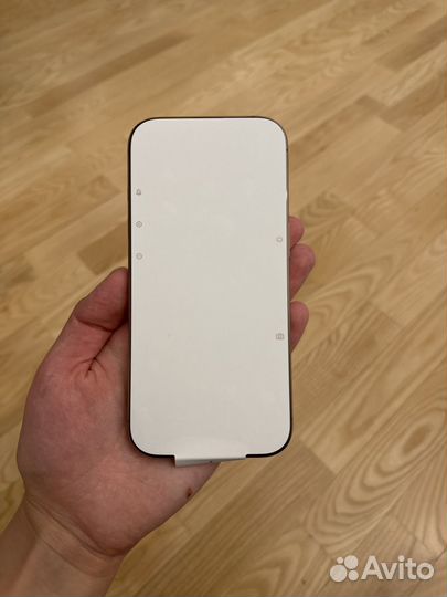 iPhone 16 pro 256 гб esim