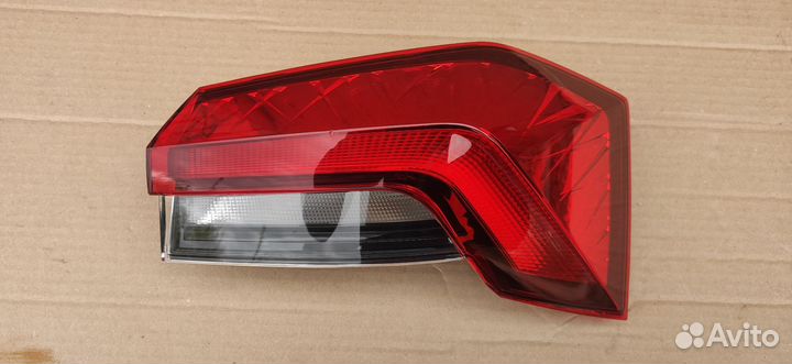 Фонарь задний Skoda Rapid 2