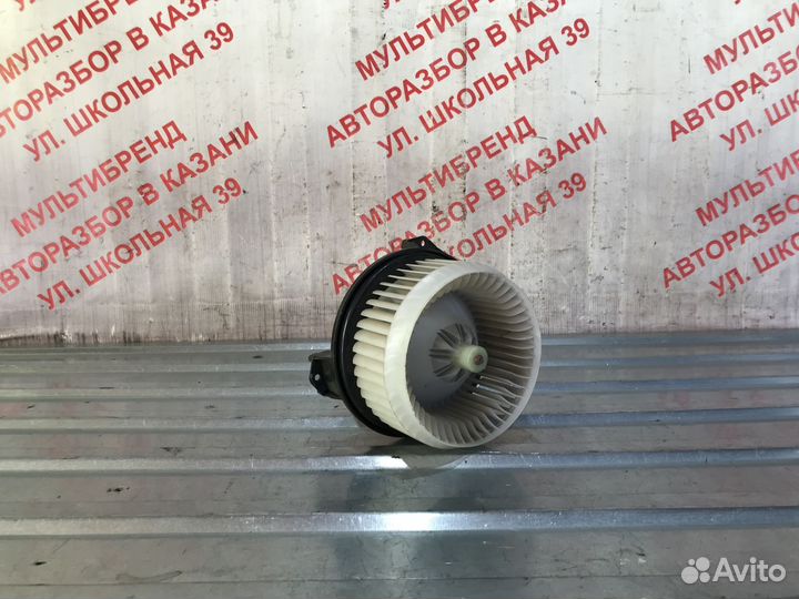 Моторчик вентилятора печки Тойота Камри XV 30