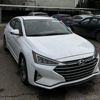 Hyundai Elantra 2.0 AT, 2020, 12 800 км, с пробегом, цена 1 900 000 руб.