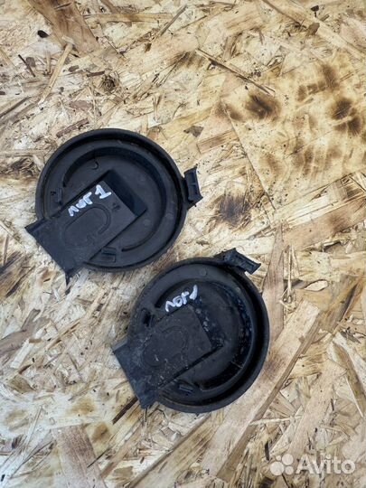 Крышка передней фары Renault Logan 1