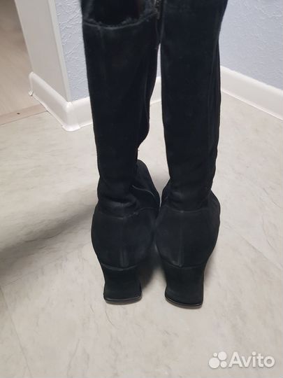 Зимние женские сапоги 38