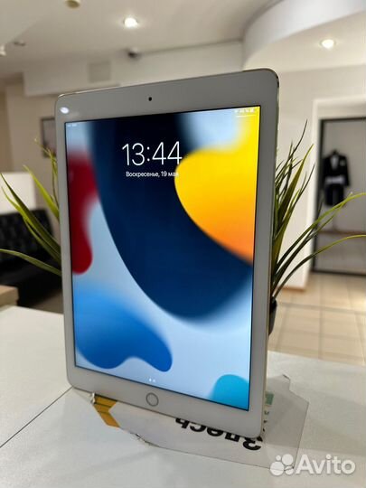 Apple iPad Air 2 16Gb Wi-Fi+Cell Gold