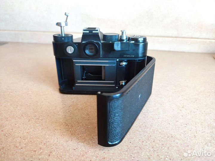 Плёночный фотоаппарат зенит-12 сд