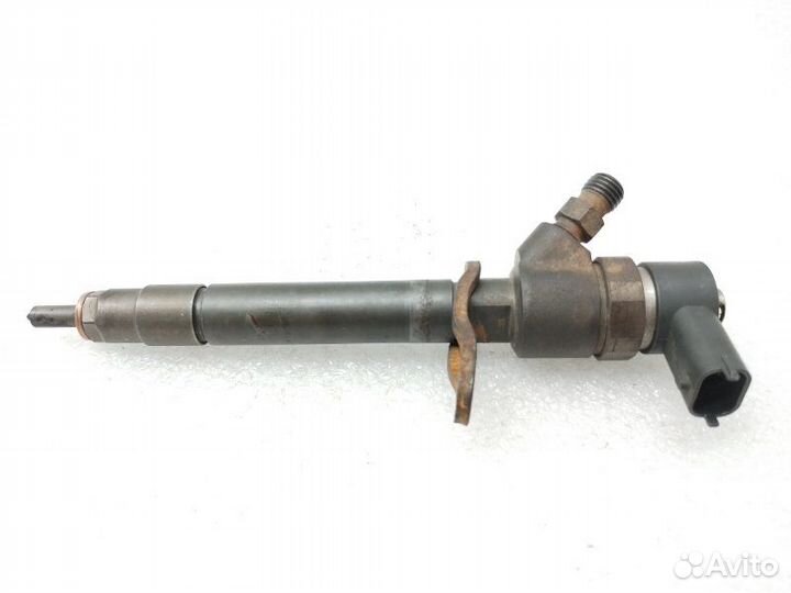 Форсунка топливная Volvo Xc90 2.4D 2006