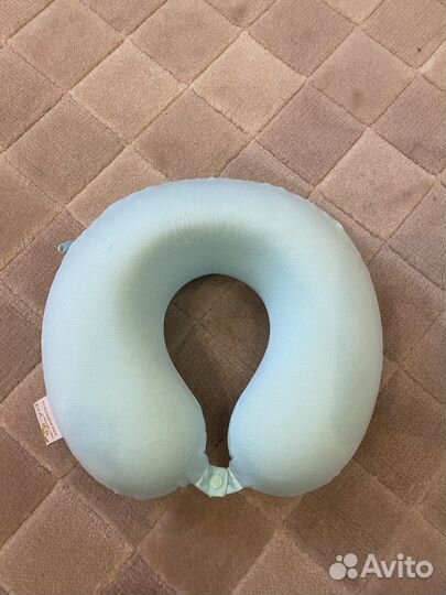 Подушка для путешествий