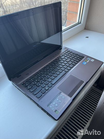 Ноутбук lenovo z570