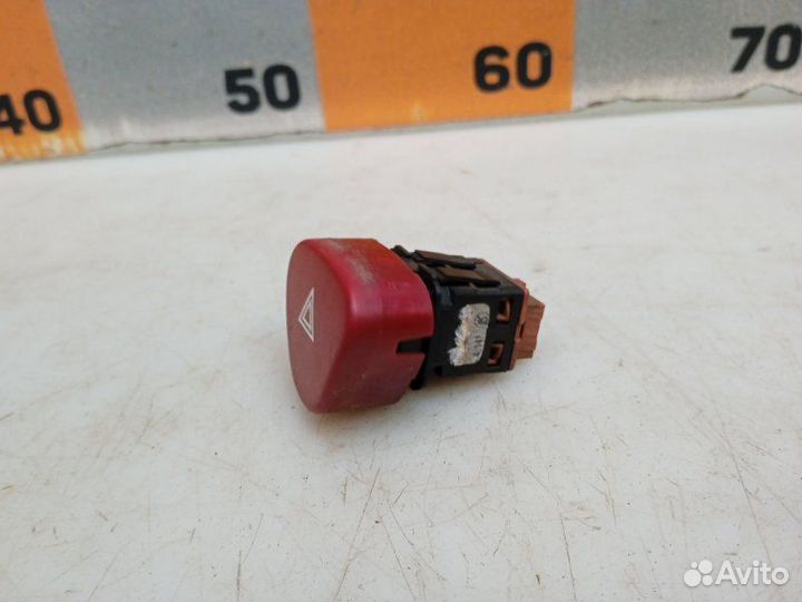 Кнопка аварийной сигнализации Citroen C2 1.6 2004