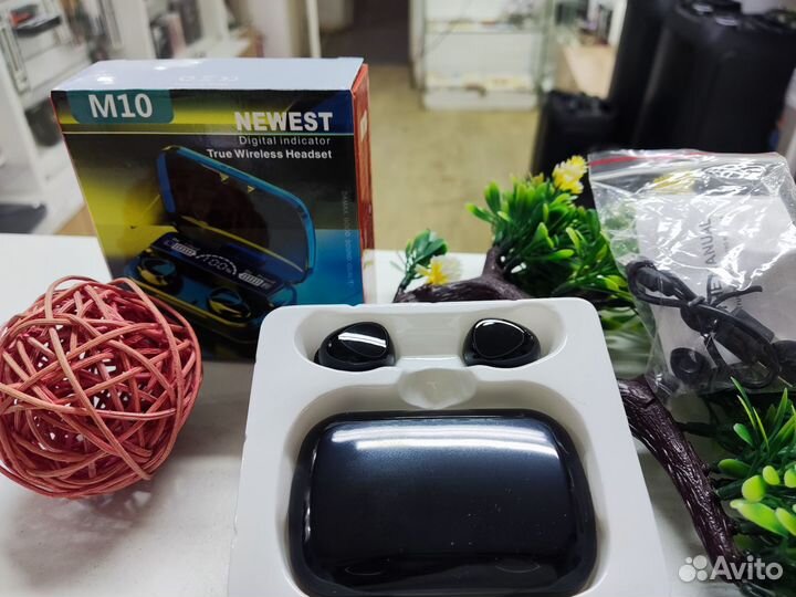 Беспроводные наушники Newest М10