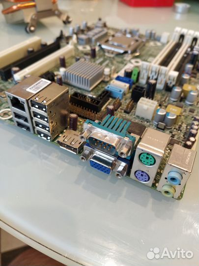 Материнская плата с Intel Core i5