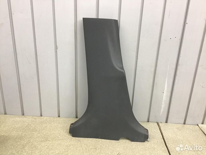 Обшивка средней стойки левая Toyota Corolla E15 20