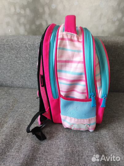 Продаётся школьный рюкзак. Для первоклассников