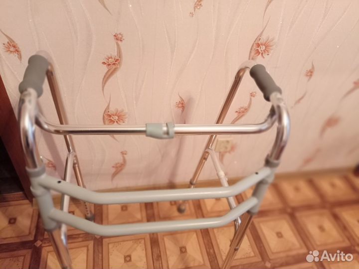 Ходунки для взрослых