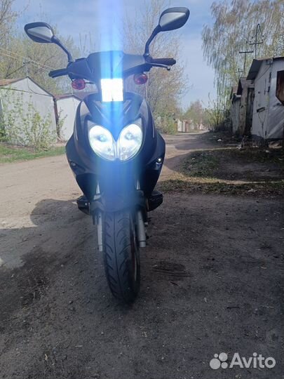 Скутер 150