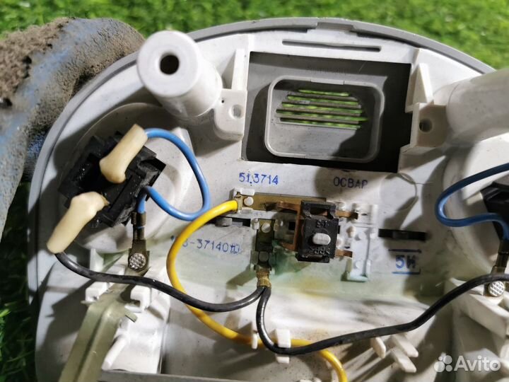 Плафон освещения салона Лада Калина I