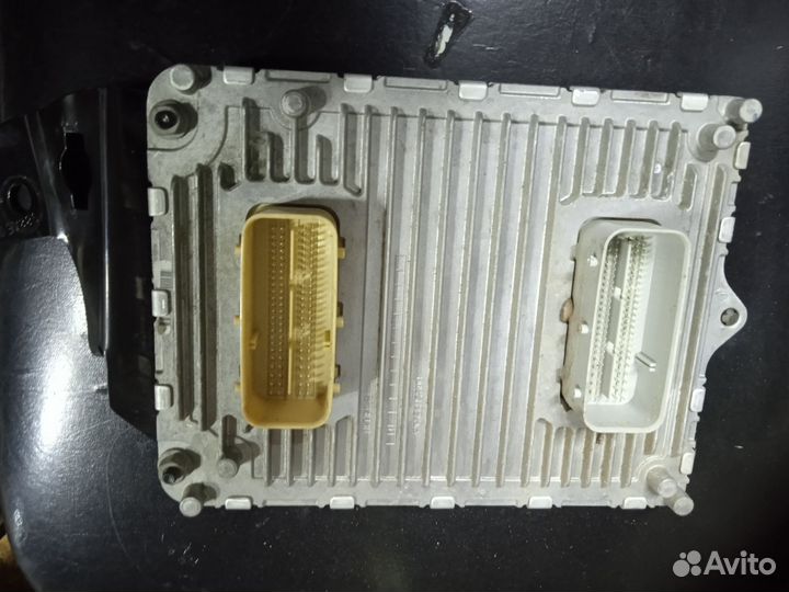 Эбу мотора dodge challenger LC