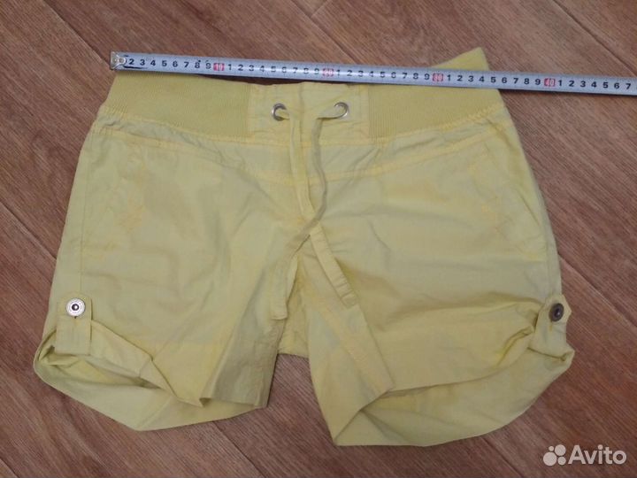 Шорты S
