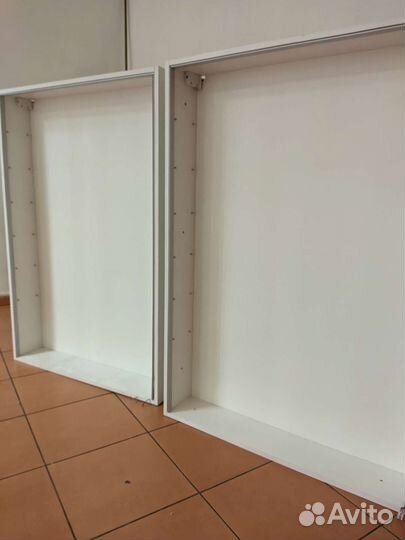 Полка настенная белая