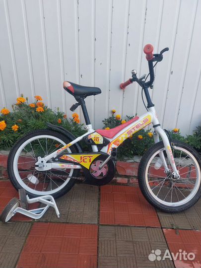 Детский велосипед бу 16