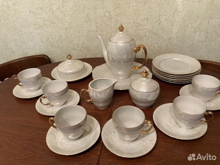 Перламутровый десертный сервиз на 6 персон