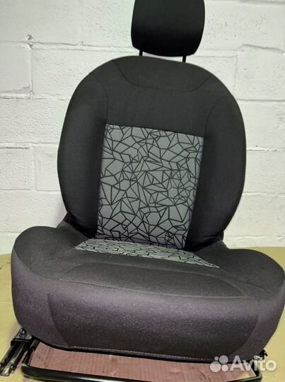 Сидения Лада Х-Рей оригинал заводской