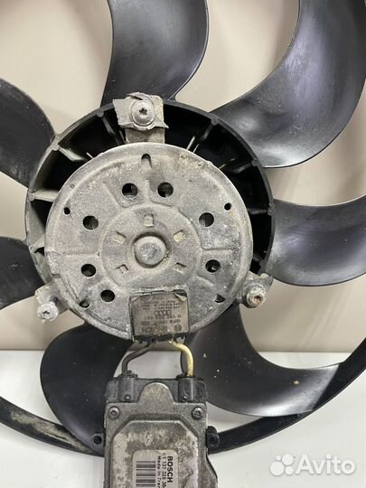 Вентиялтор охлаждения двс правый Ади А6 С6 3.0 TDI