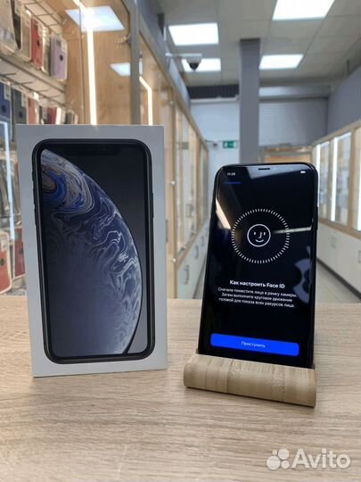 iPhone Xr, 64 ГБ