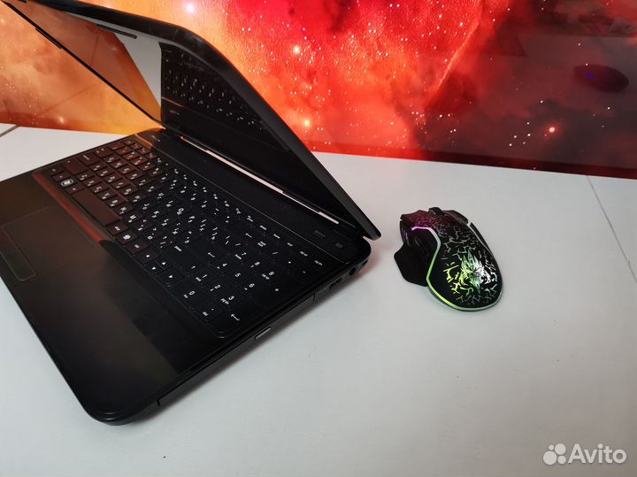 Игровой HP с 8 гигами + 2 видеокарты, 4 ядра