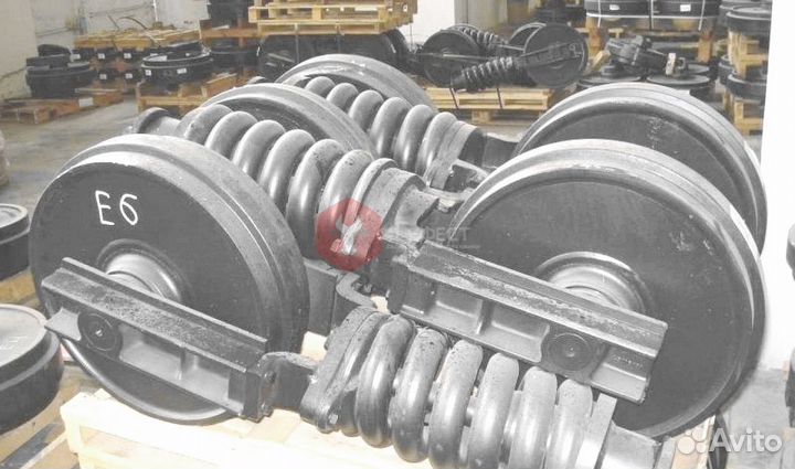 Колесо направляющее JCB JS260sxdt4 JBA0129