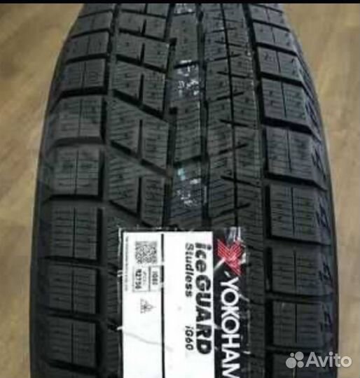 Yokohama Ice Guard IG60A 235/45 R18