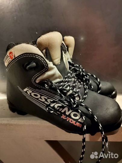 Лыжные ботинки