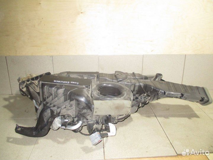 Корпус отопителя Ford Explorer 5 (U502)