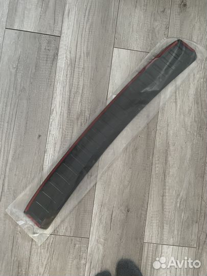 Накладка на задний бампер