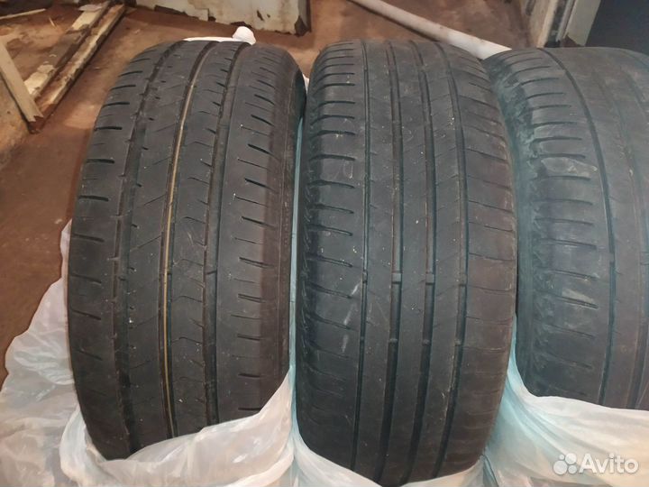 Bridgestone Turanza T005 205/55 R16