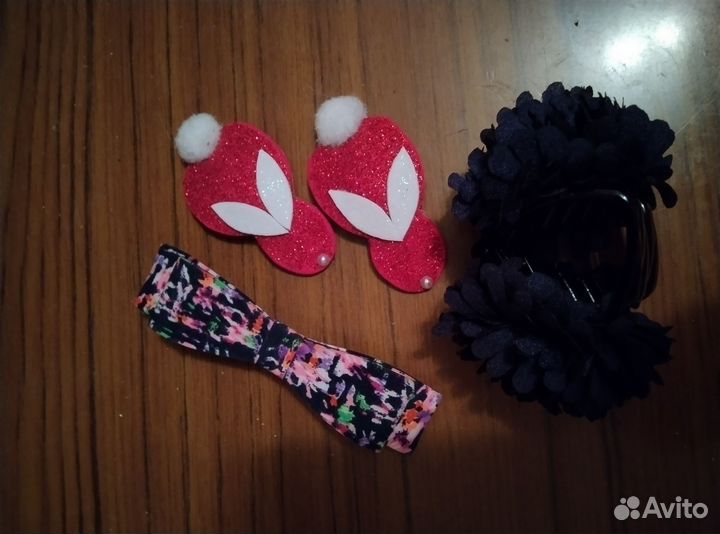 Заколки и крабик для волос