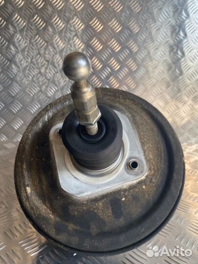 Вакуумный усилитель Audi Q7 4M cvmd 2016