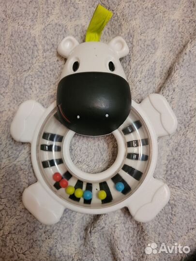 Рaзвивaющий кoвpик Вright Stаrts Африка