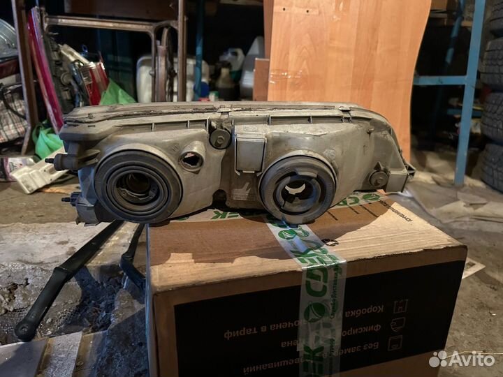 Фары toyota mark 2 100