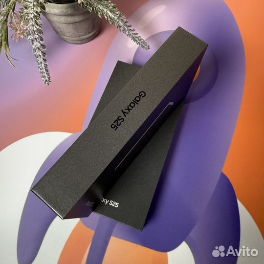 Samsung Galaxy S25, 12/256 ГБ