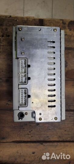 Toyota Funcargo, штатная магнитола