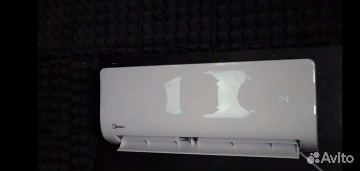 Кондиционер Midea